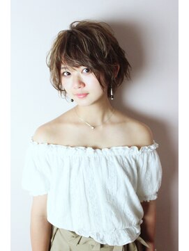 ユートピア(U topia) フラッフィーショートで可愛く小顔に【ユートピア渡邉】