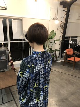 イヤイライケレ マッシュショートボブ