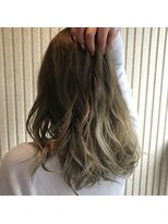 エイトタマプラ たまプラーザ店(EIGHT tamapla)&nbsp;【EIGHTたまプラ】デザインカラー_切りっぱなしボブ