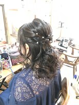 ロカット サロン(Roquat Salon)&nbsp;お呼ばれハーフアップアレンジ【ヘアアレンジ　立川南/立川/袴】