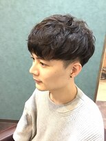 ヘアースペースシャルム (HAIR SPACE Charme)&nbsp;緩めスパイラル　ツーブロック/ナチュラルマッシュ