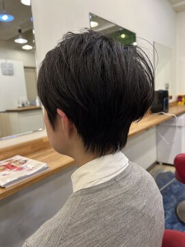 スパングル spangle イヤー出しちゃいましょう　フレンチショート