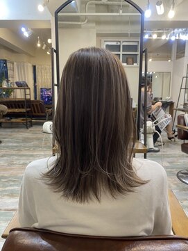 リノカヒリ(Lino kahili) 透明感抜群3Dカラー