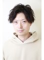 ヘアシルバ(HAIR SILVA) パートをつけたツイストスパイラルスタイル