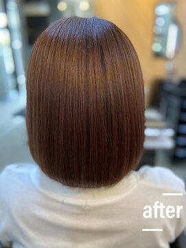 アキコ(AKIko) 酸熱トリートメントで艶髪に　20代/30代/40代