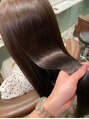 アズーア ヘアーアンドスパ(azure hair&spa) 縮毛矯正を繰り返した髪も水素カラーでうるツヤ髪に♪