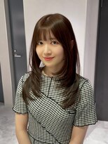 リアン バイ キートス(Lien by kiitos)&nbsp;オリーブベージュ/レイヤーカット/透明感カラー/グレージュ