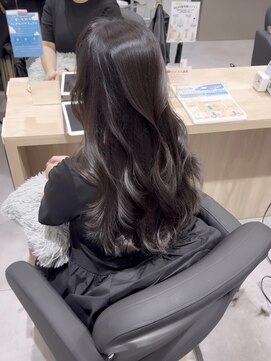 ジェーンバイボヌール(Jane by Bonheur) 【stylist 片山】茨木/巻ける/縮毛矯正・髪質改善カラー