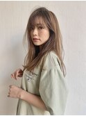 ハイトーンベージュ×小顔シースルーバング