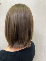 プランタン(Printemps)&nbsp;透明感シルキーベージュ艶カラーストレートミディ20代30代40代