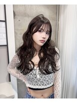 リリー(Lilley) 天神/博多/韓国ヘア/ヨシンモリ/レイヤーカット