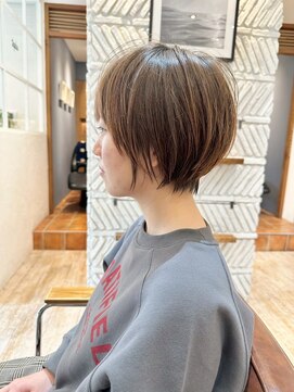 ペスカケイクリエイティブ(PESCA K-CREATIVE) 小顔丸みショート×ベージュブラウンカラー