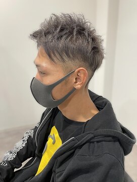 デネブ(Deneb) 無造作ツイスパ×スパイキーショートでワイルドに◎メンズ