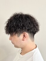 フラグス(FLAGS)&nbsp;メンズカット×ツイストスパイラルパーマ×黒髪マッシュ