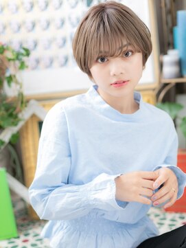 カバーヘア ブリス 戸田公園西口店(COVER HAIR bliss) 大人グレーベージュミニボブウルフカットh4戸田公園20代30代40代