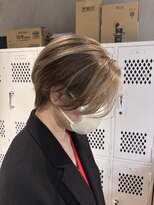 エリマ 調布(elima)&nbsp;調布白髪ぼかしハンサムショートカットアッシュブラウンカラー