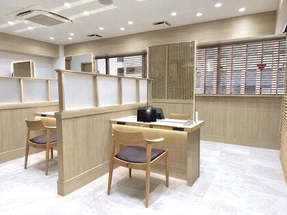 ラベスト キョウト 京都 四条烏丸店(LOVEST KYOTO)の写真
