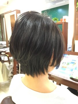 キアラ(Kchiara) 【クセ毛の救世主】 ヘルシーショート ヒガシタダシ　※befor有