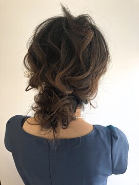 ヴァイラル(VIRAL) ローシニヨン