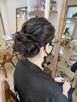 ロカット サロン(Roquat Salon)&nbsp;ロングシニヨンアレンジ　【ヘアセット/立川/八王子/立川南】