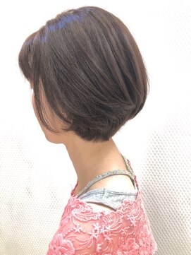 クオリス 上福岡店(QUALIS) ひし形シルエット/小顔ショートボブ/ベージュ系艶カラー20代30代