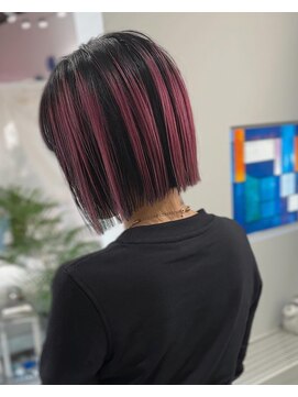 ファムエリア(FEMME AREA) デザインカラー ピンクカラー ダブルカラー ブリーチ