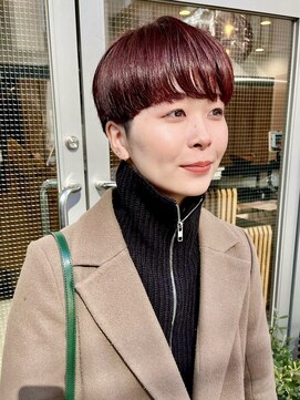 ザレミー(THE REMMY) マッシュショート/刈り上げショート/ブリーチなしカラー/レッド