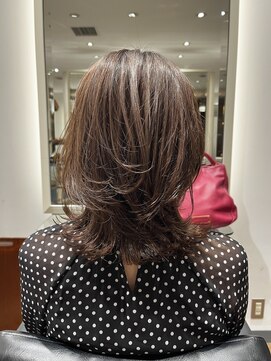 ビュートリアム 青山(BEAUTRIUM) くびれレイヤー/似合わせカット/30代40代50代/小顔カット/表参道