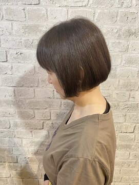 ダリ 本店(DAHLI) 丸み大人ボブ