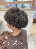 動きと抜け感が絶妙！初めてでも安心のツイストスパイラルパーマ