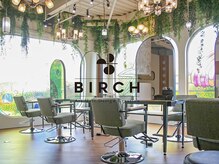 バーチ ウシワカマル(BIRCH ushiwakamaru)の雰囲気（店内はお洒落アンティークで彩られた落ち着いた空間◎）