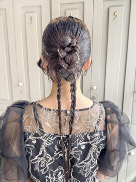 カシュカシュ 表参道(cache cache) 結婚式参列お呼ばれタイトヘアセットカチモリヘアアレンジ