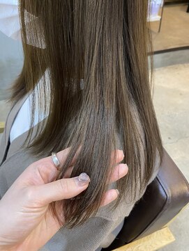 エトネ ヘアーサロン 仙台駅前(eTONe hair salon) さらさら綺麗なロングスタイル