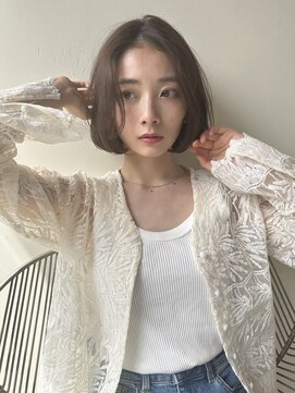 ミラバイグリーン(Mira by green) くびレイヤーエモージュ斜めバング小顔愛されグレージュ♯20