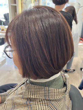 フロート ウラ(FLOAT ula) つやさらボブ