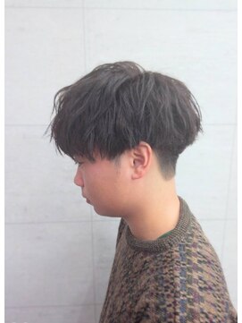 ノミネーション(Nomination) ツーブロックマッシュ