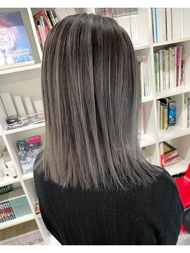 ディーカヘアーセンダイ(Di KA HAIR sendai) バレイヤージュカラー/白髪ぼかし/切りっぱなし/髪質改善