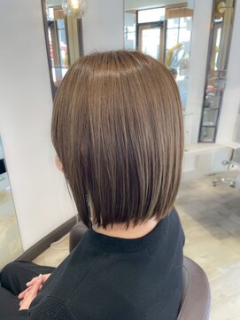 フィラージュ サロンドウィズ(filage SALON DE WITH) ストレートボブ
