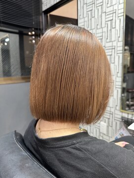 アローズ 久留米店(arose) 大人可愛い小顔前下がりワンサイドショートボブカット20代30代