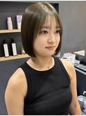 花田ボブブリーチなしオリーブグレージュ下北沢韓国秋カラー前髪