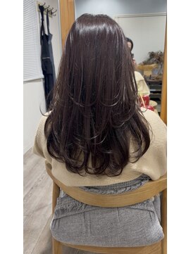 ジジ フィーカ 佐野(Gigi fika) ロングレイヤーカット