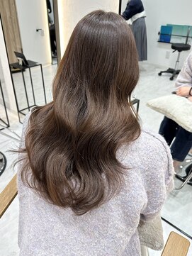 ジーナ 博多筑紫口(Zina) 透明感ココアブラウン×ゆるふわ巻き！【福田れん】