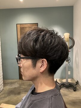 チェーロ(cielo) 【西荻窪】ナチュラルパーマで動きのあるメンズショート