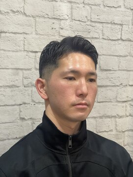 グレイスフル バーバープラチナム 六本木店(Graceful Barber platinum) オシャレ刈り上げフェードショート0.3mm