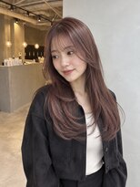 ウト(Uto)&nbsp;レイヤーカット/ラベンダーブラウン/韓国風/髪質改善/烏丸四条