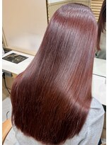 ラベスト キョウト 京都 四条烏丸店(LOVEST KYOTO) 深みボルドー×大人の艶髪ストレート