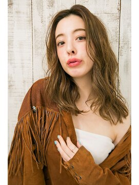 クロエ 梅田(Cloe) ヌーディーウェーブ