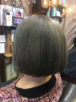 オーバーキャプテンネイキッド(OVER CAPTAIN NAKED) ミセス グレージュカラー