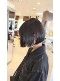 ミニボブショートボブ暗髪グレージュ内巻きストレート