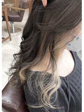 ヴェアリ 鷺沼(var y) インナーカラー